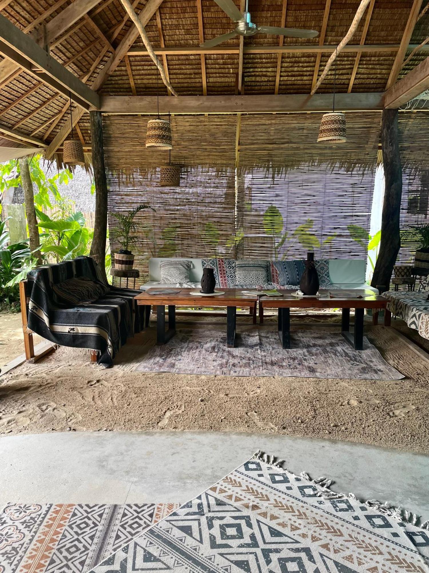 La Boheme Boutique Glamping Hotel เจเนอรัลลูนา ภายนอก รูปภาพ